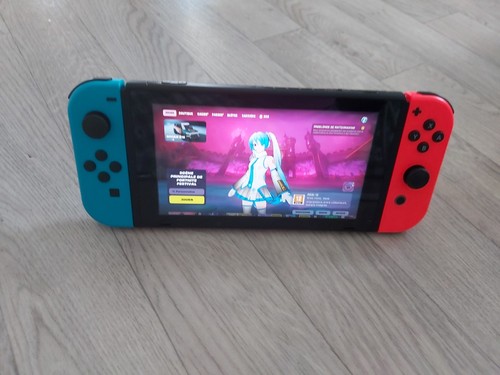 Nintendo switch console - switch, 32