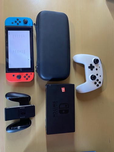 Nintendo switch console - 32, go